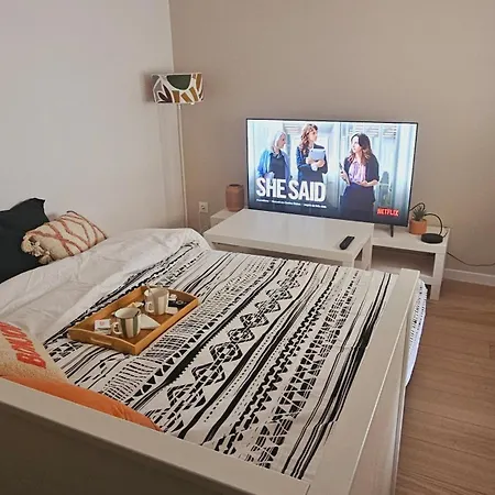 Sur Cour / 10 Min Du Stade Et De La Gare *